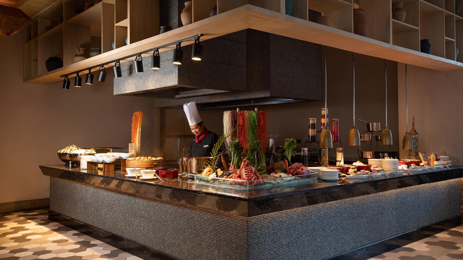 Dining_hero-image_1920-x-1080.jpg