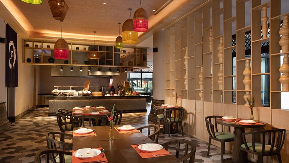 Dining_market-place_920-x-518_1.jpg