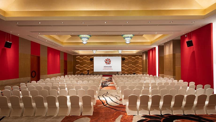 Facilities_meeting-rooms_920-x-518.jpg