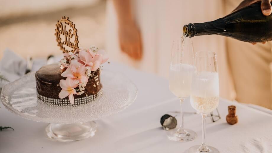 Wedding-Packages_Beautiful-Beginnings.jpg