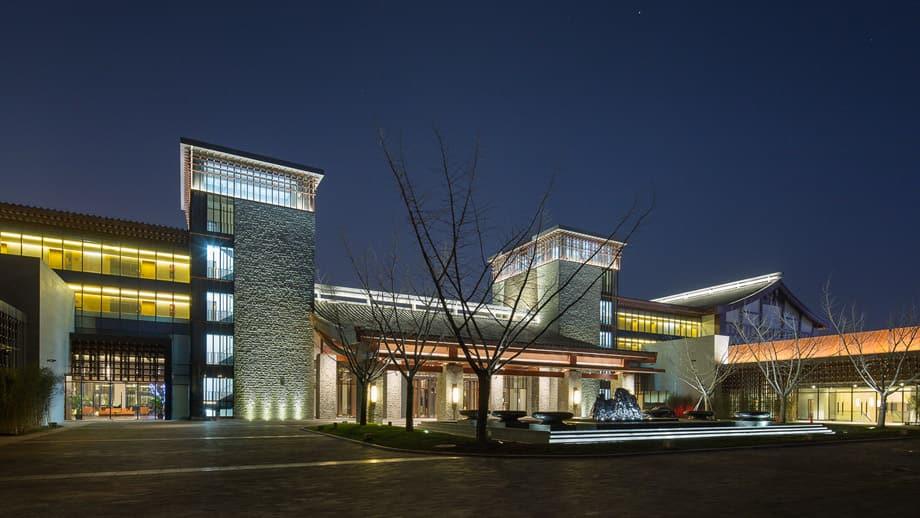 destination_hotel_hero-image_1.jpg
