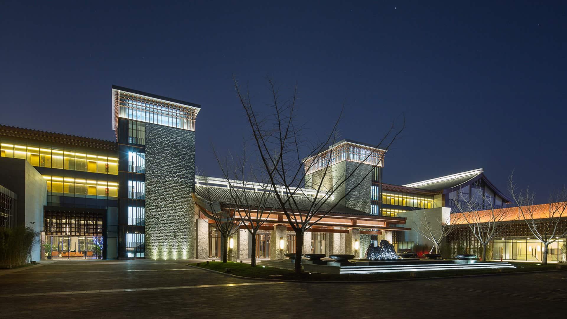 destination_hotel_hero-image_2.jpg