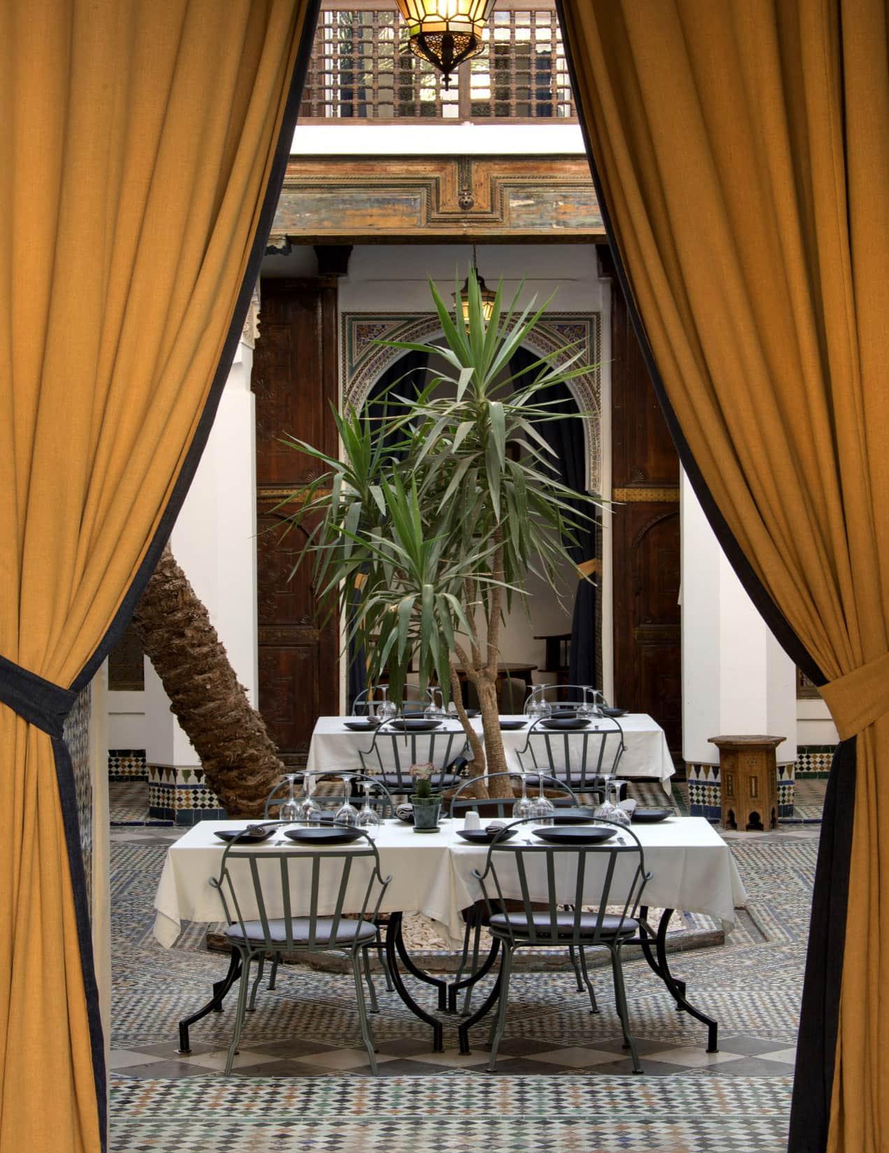 experiences-si-said-restaurant.jpg