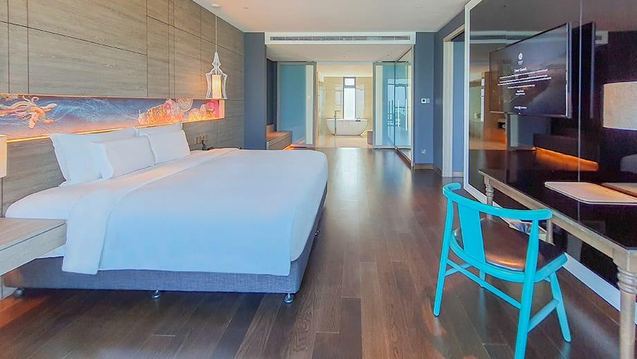 rooms_1-bedroom-deluxe-suite_2.jpg