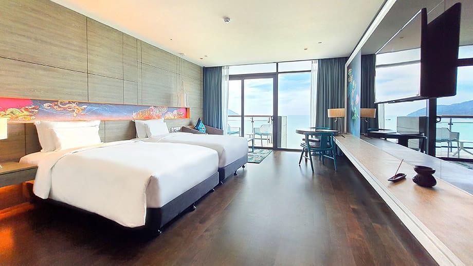 rooms_premier-room_3.jpg