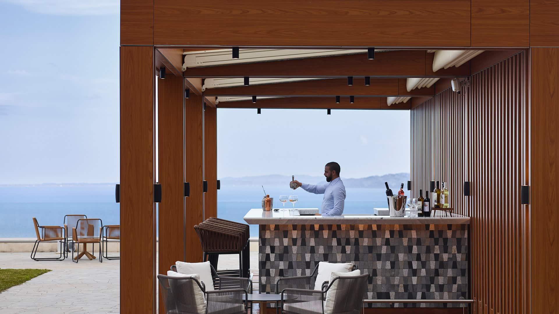 starboard-lounge-hero.jpg