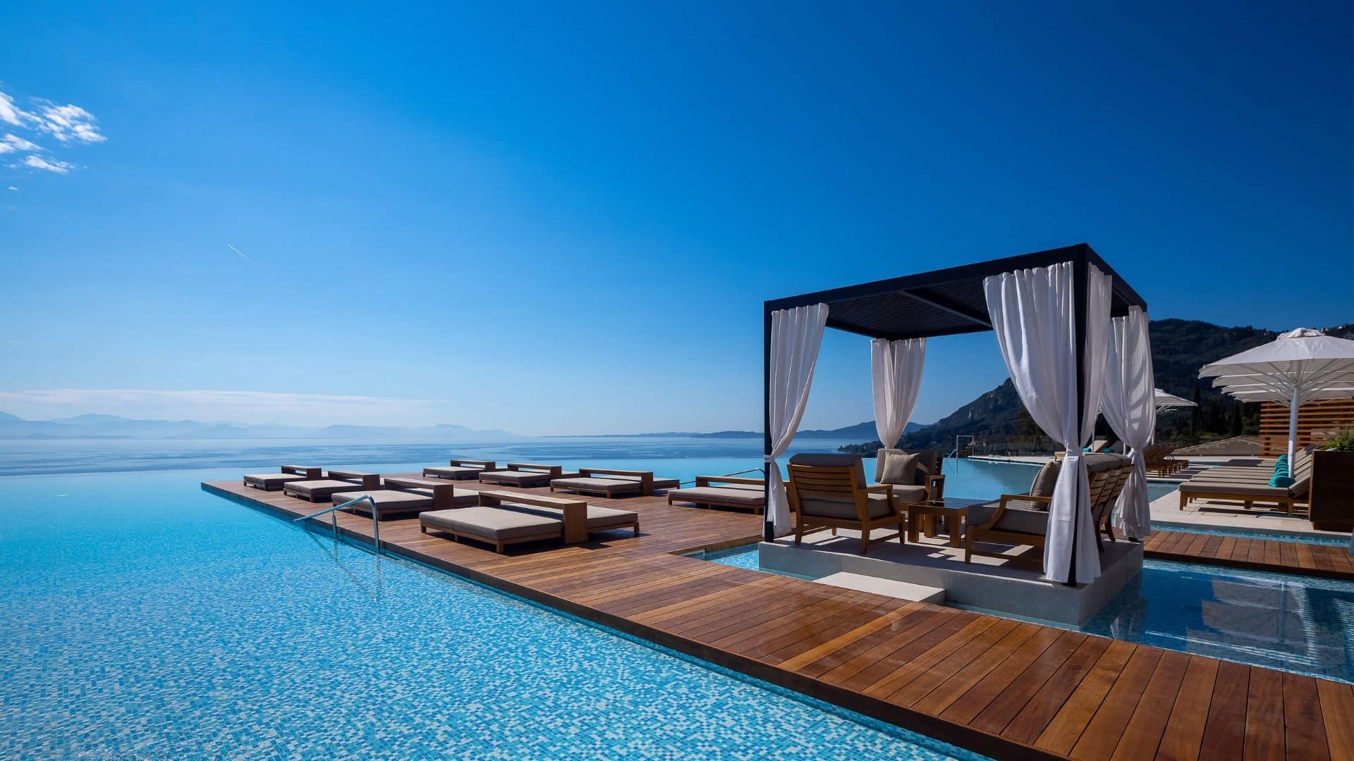 infinity pool Angsana Corfu