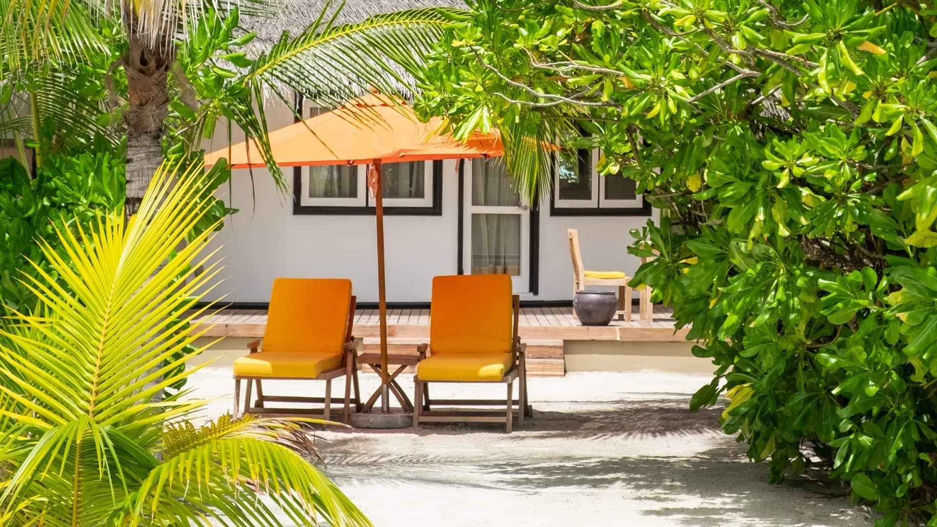 Angsana Velavaru Maldives Beachfront Villa 