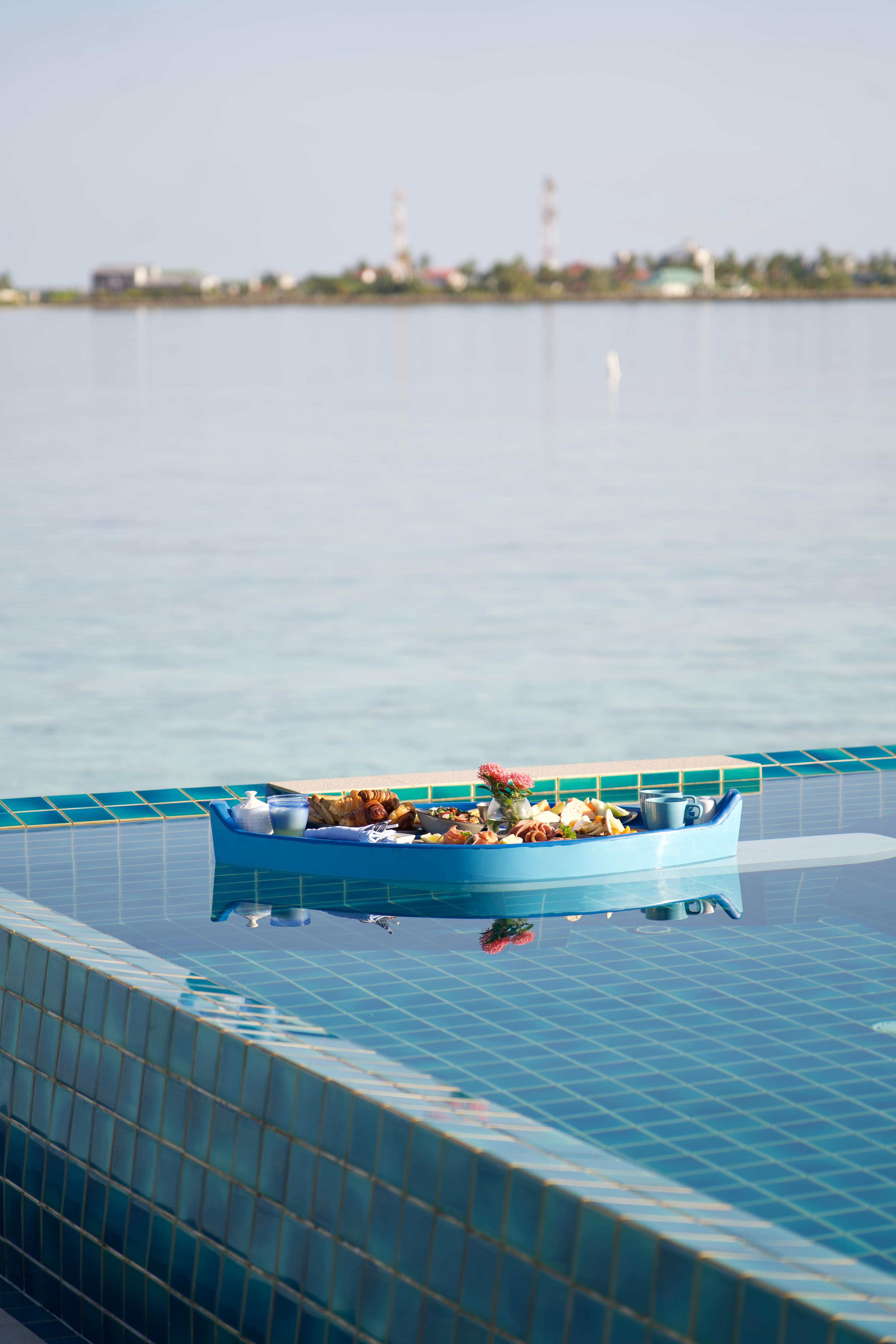 Floating Breakfast Maldives
