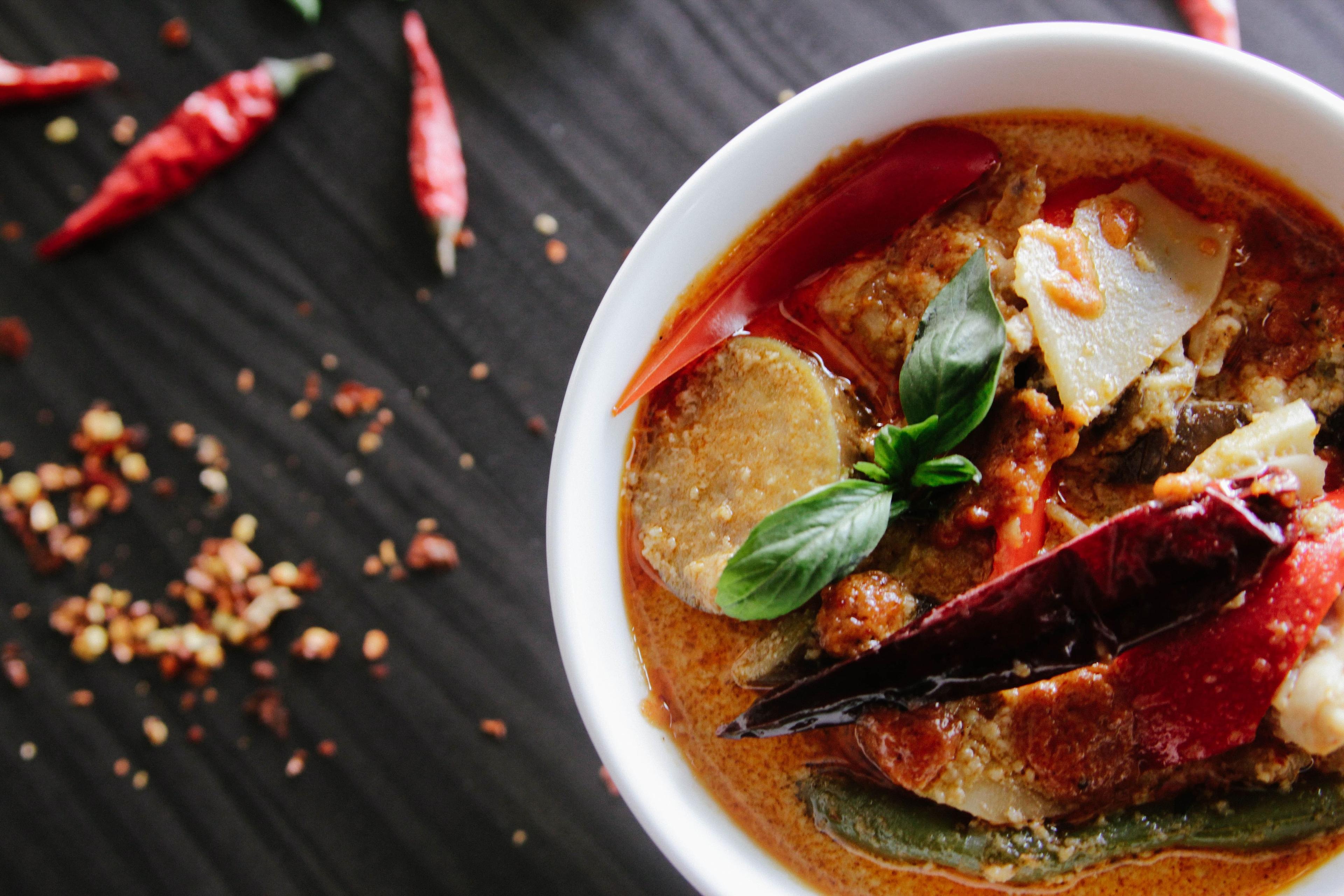Whip up popular Thai dishes