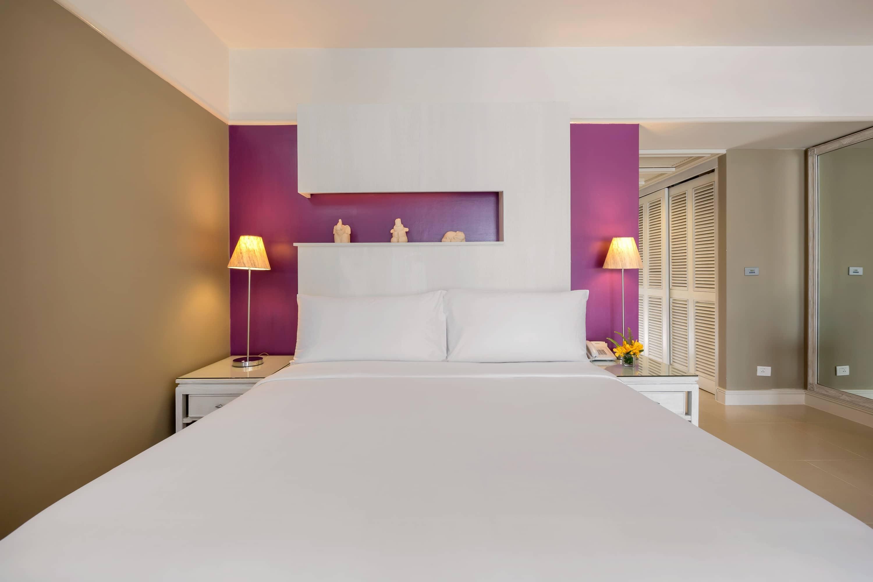 Premier room