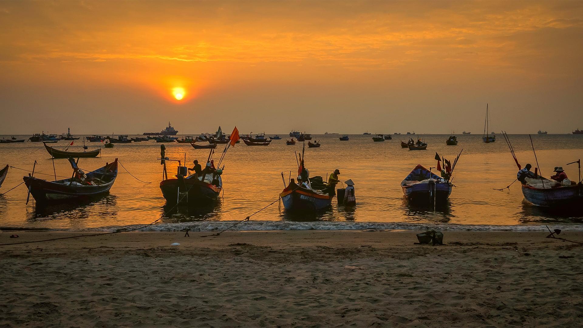 AN HT Sunset - VN