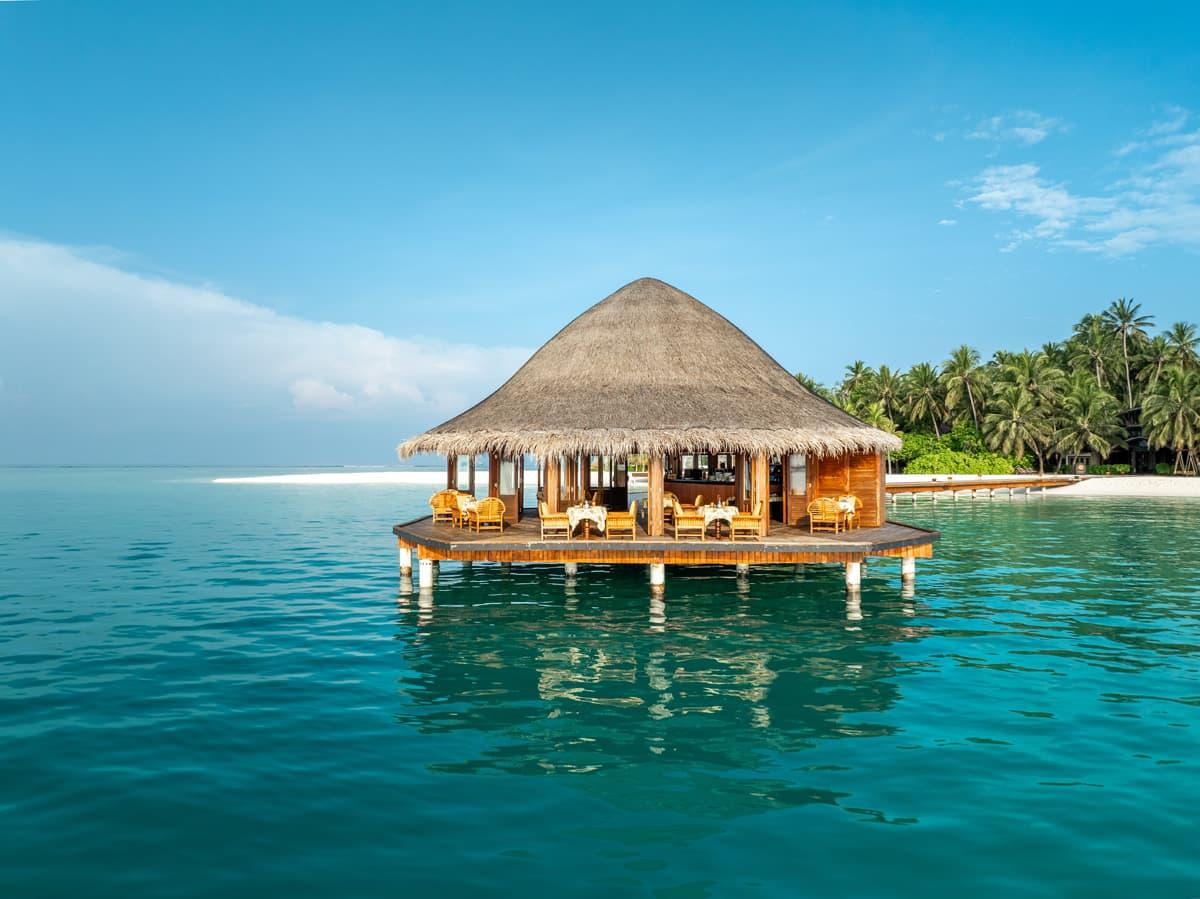 an-velavaru-Funa Restaurant & Bar_Exterior_1