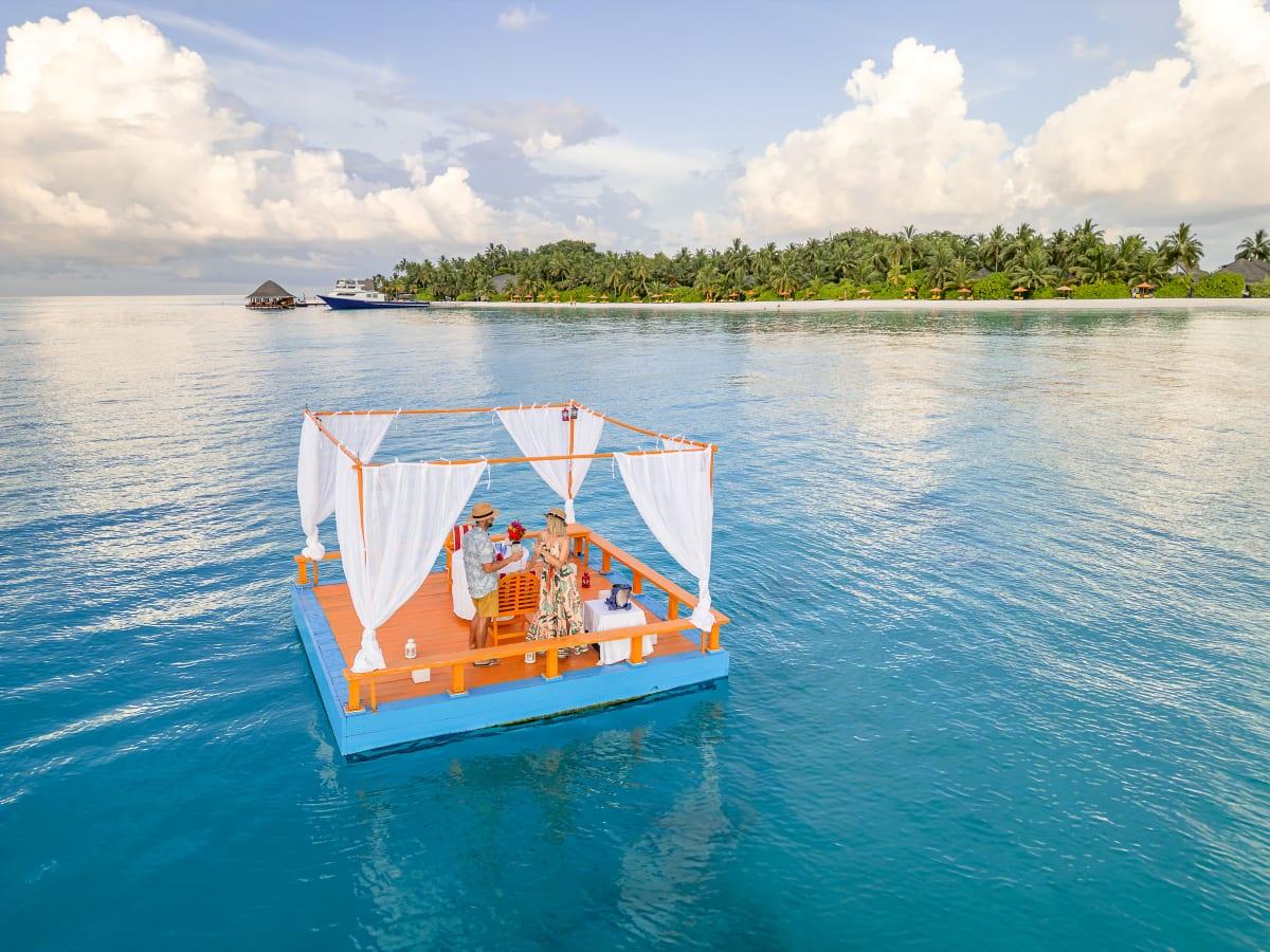 Angsana Velavaru_Vdeck Dining Experience