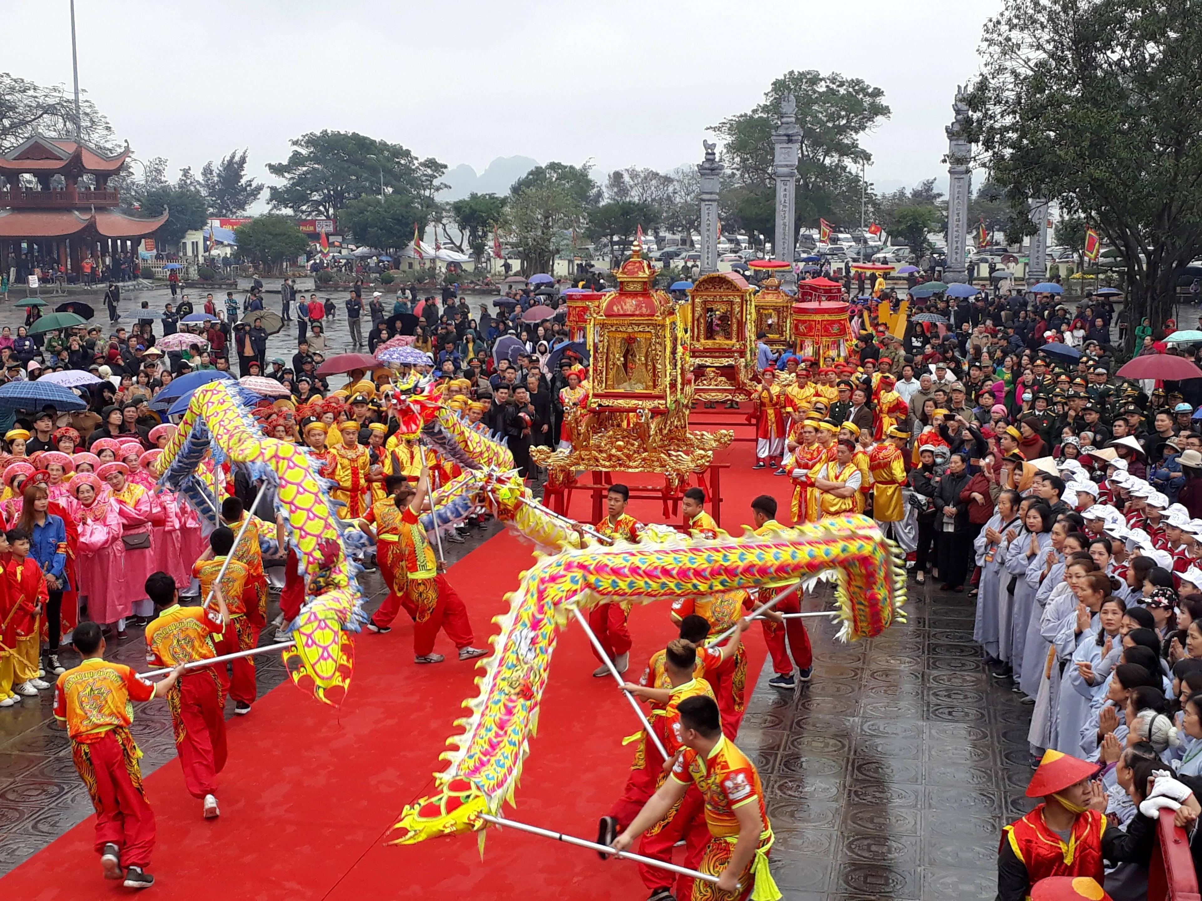 Quan Lan Festival: Sacred and Rich in Cultural Identity
