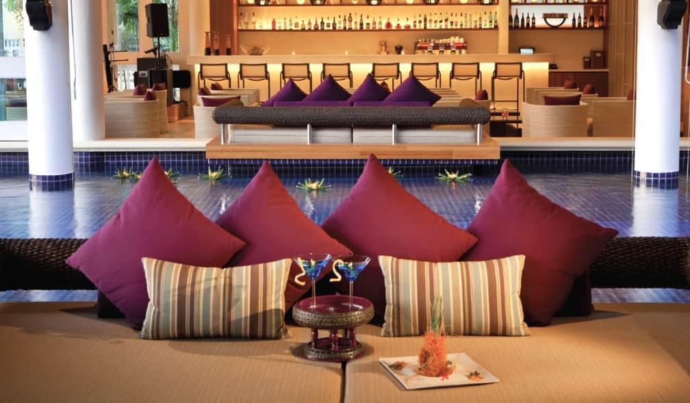Loy Krathong Bar