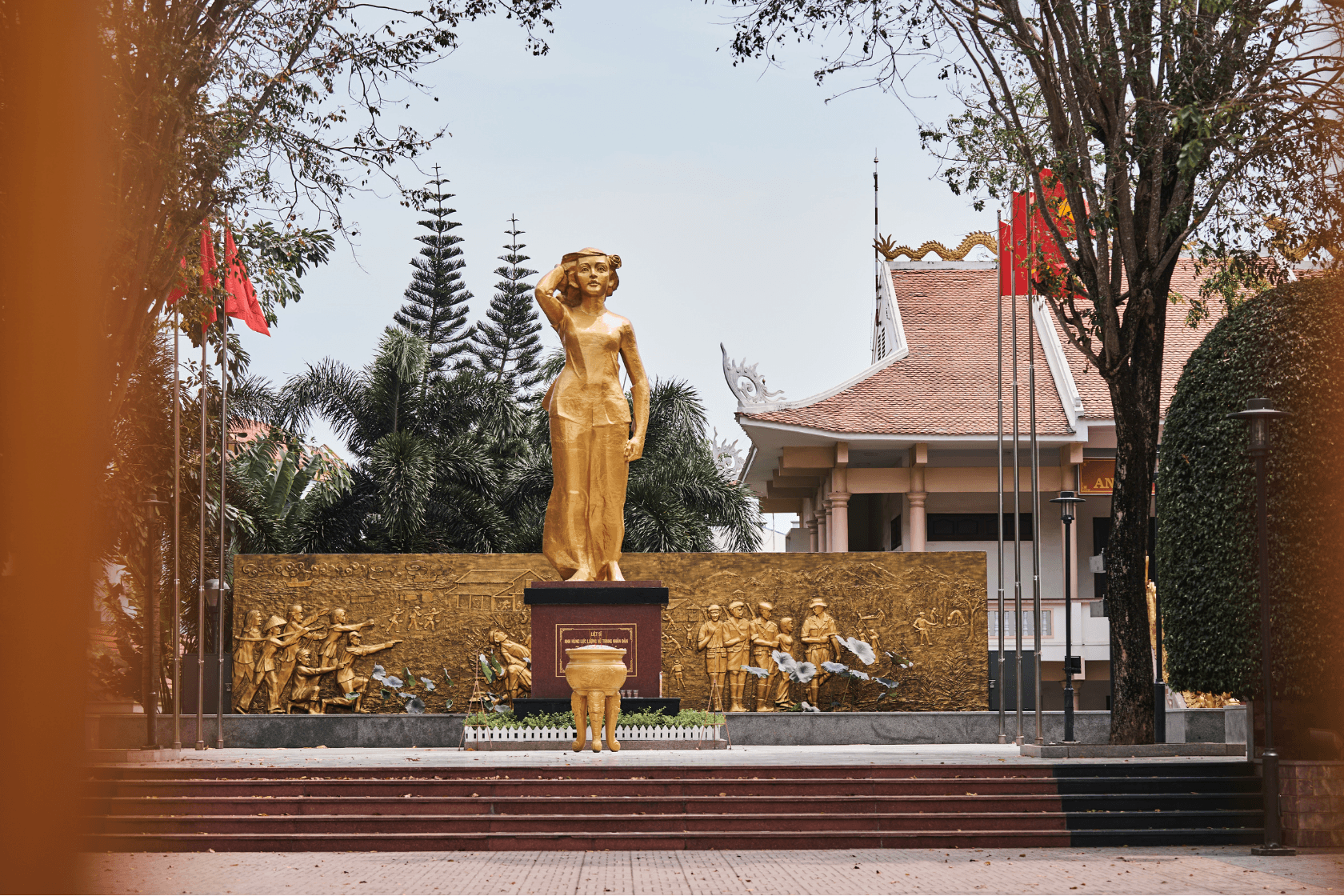 The monument of Vietnamese national heroine Võ Thị Sáu.
