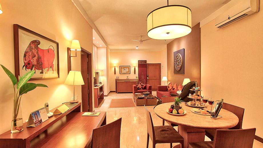 an-bangalore-presidential-suite-dining.jpg