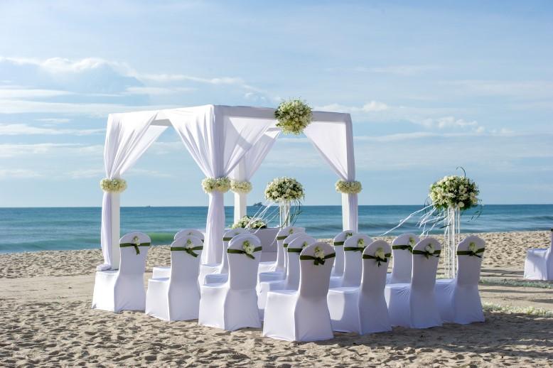 anthvp-beach-wedding.jpg