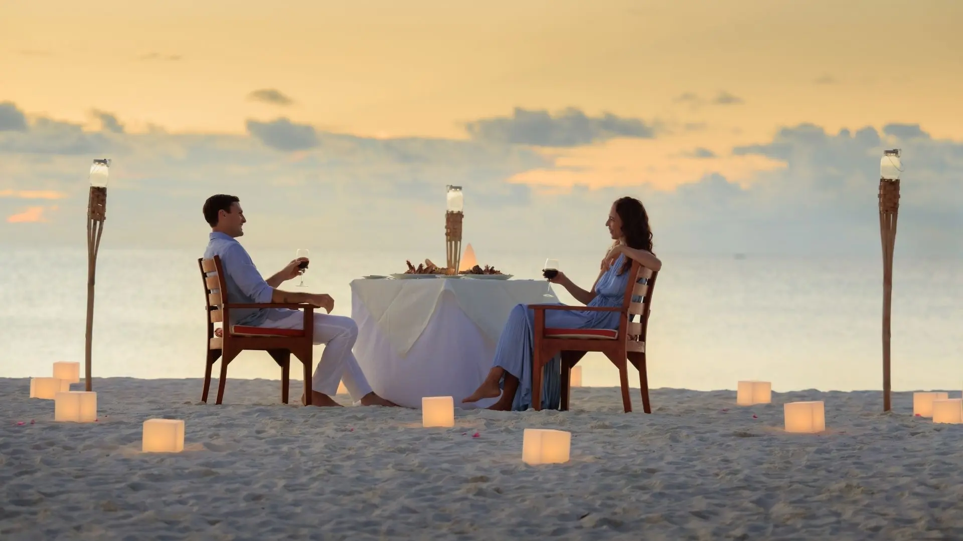Angsana Velavaru Maldives Beach Dinner