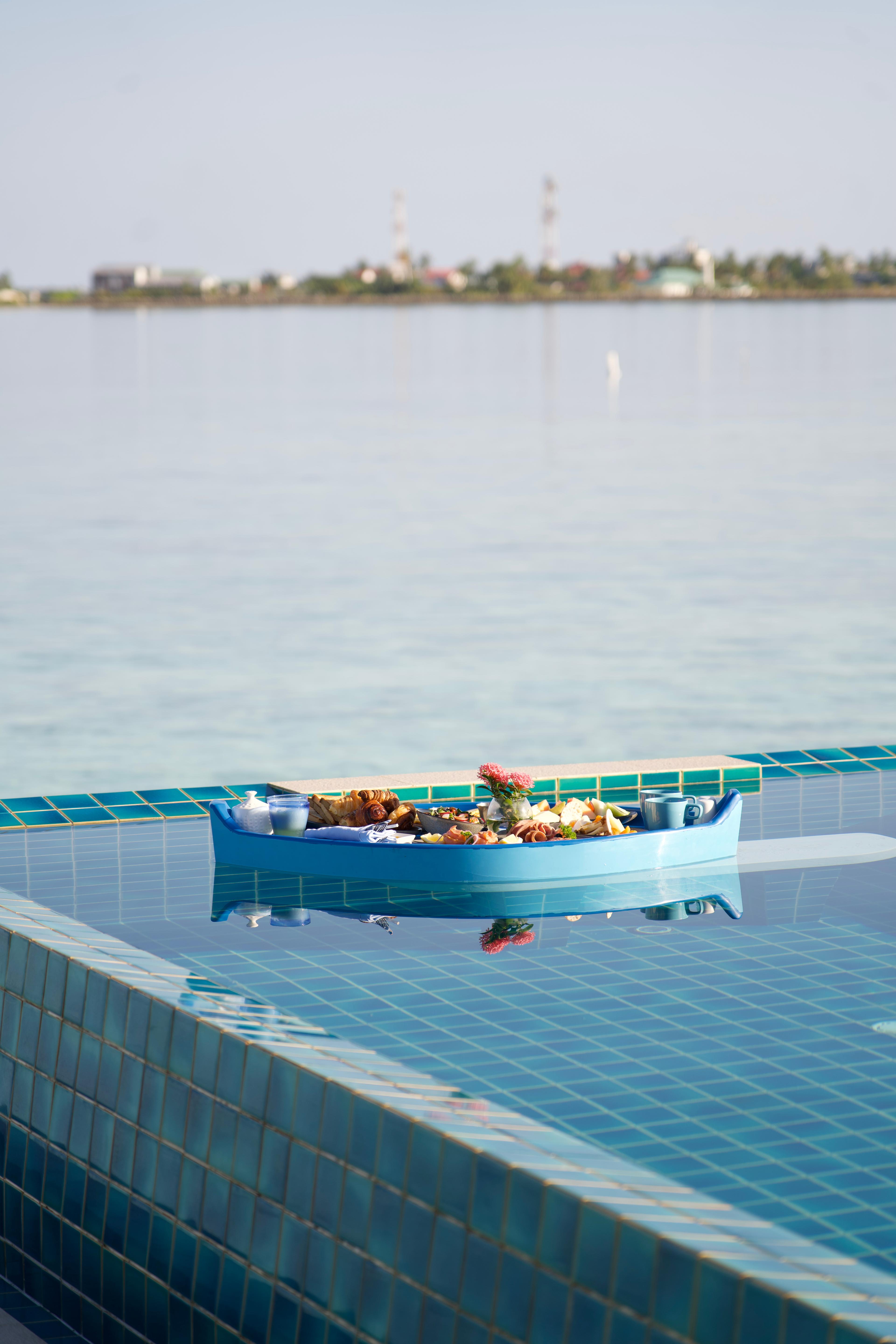 Floating Breakfast Maldives