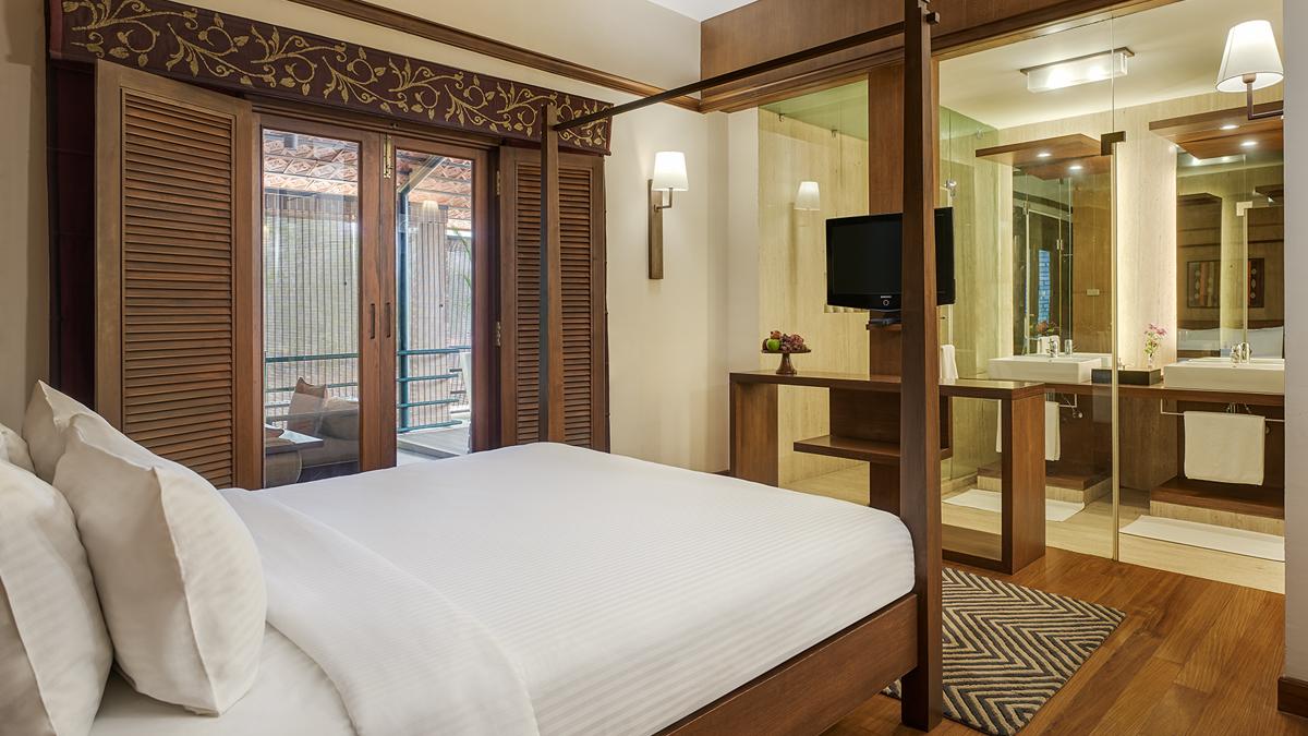 Preidential Suite Bedroom in Angsana Resort Bangalore