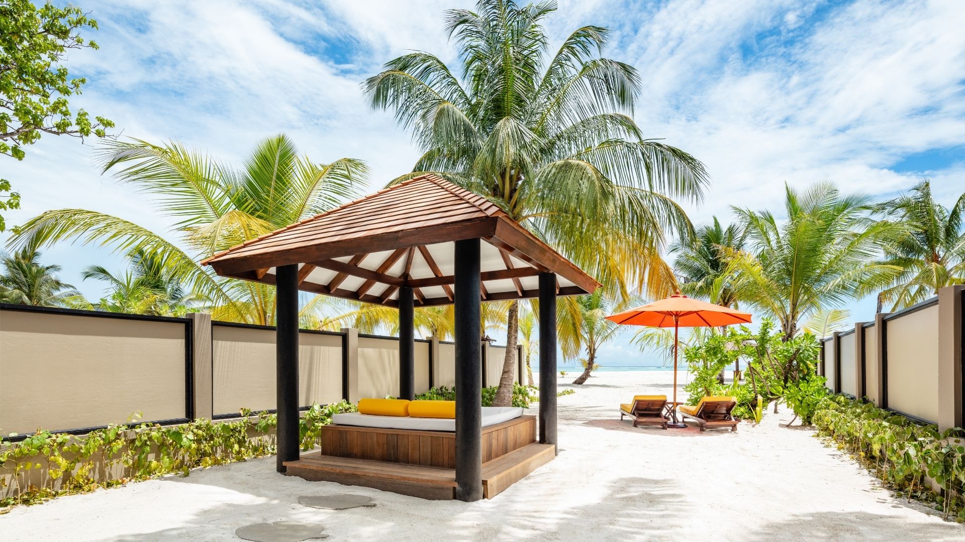 Angsana Velavaru Maldives Beachfront