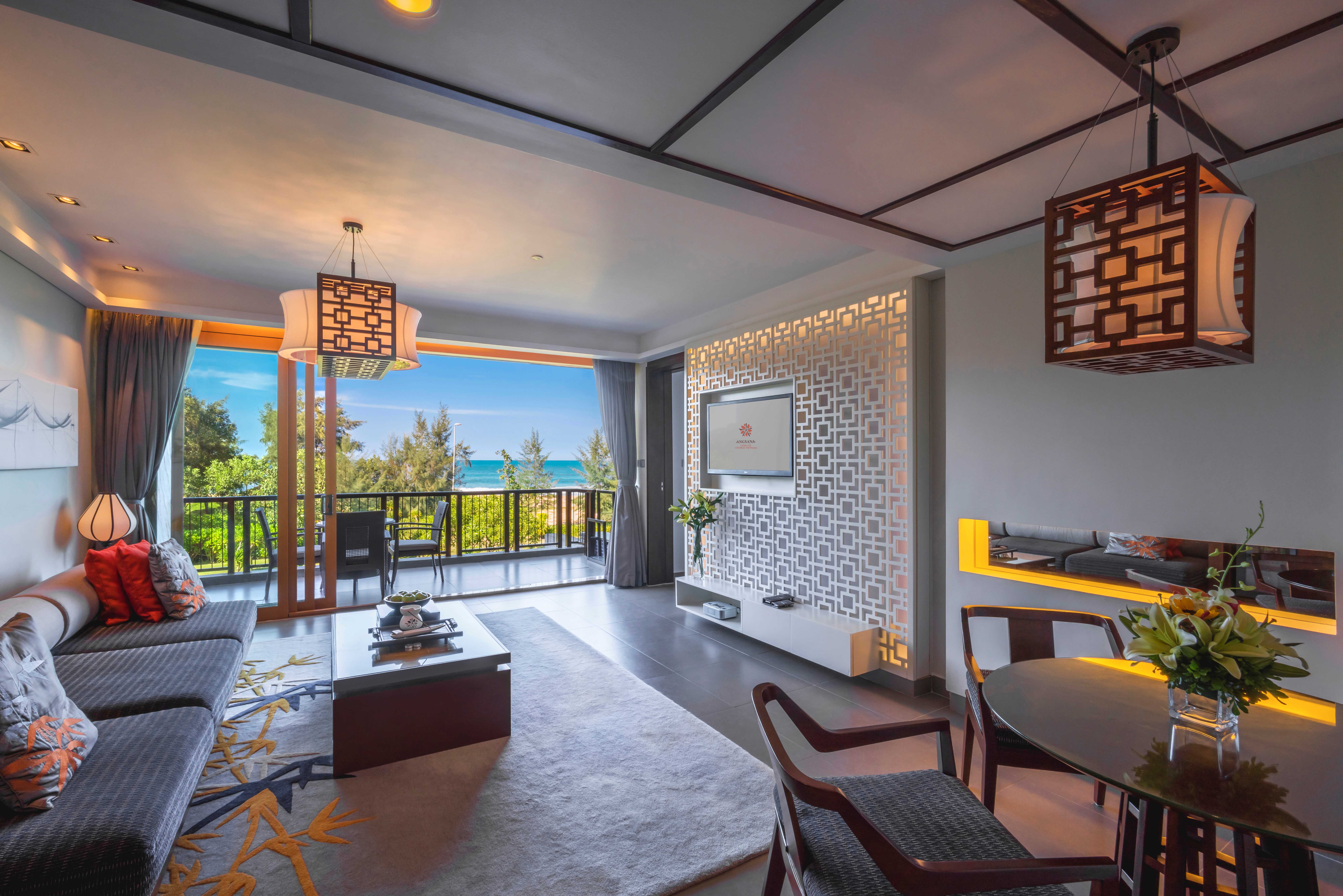 Seaview Junior Pool Suite Living Room