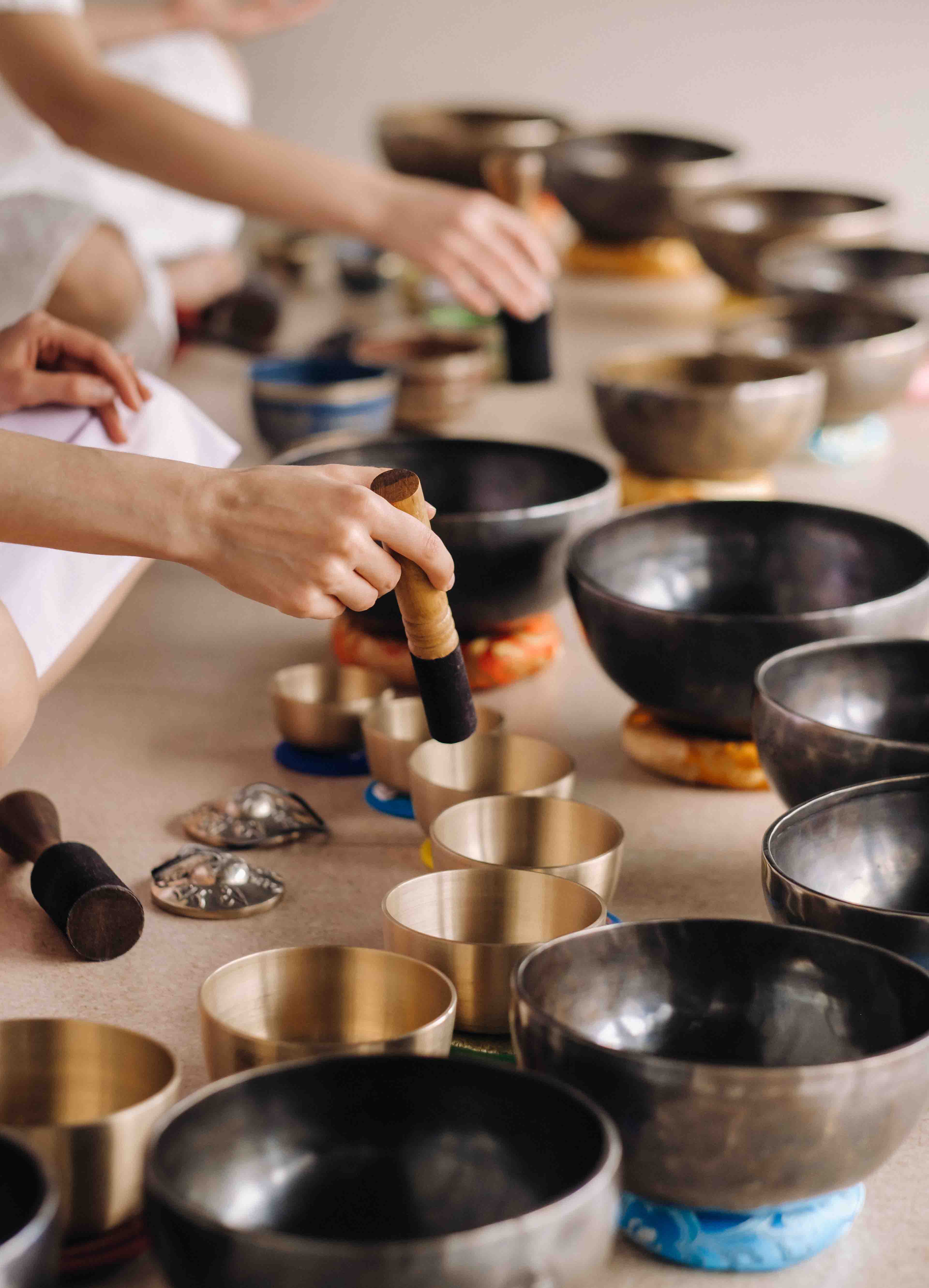 close-up-of-a-tibetan-singing-bowl-in-your-hands-2026-01-09-07-06-49-utc.jpg