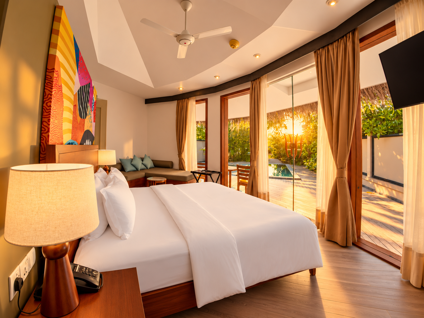 Velavaru Sunset Beachfront Infinity Pool Villa