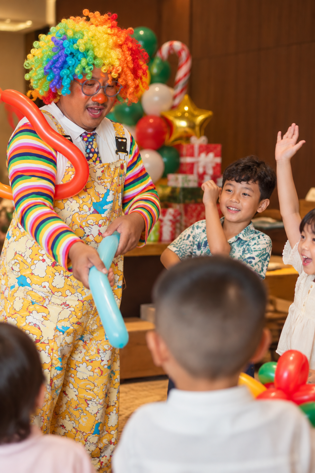 Balloon Twisting with a Clown